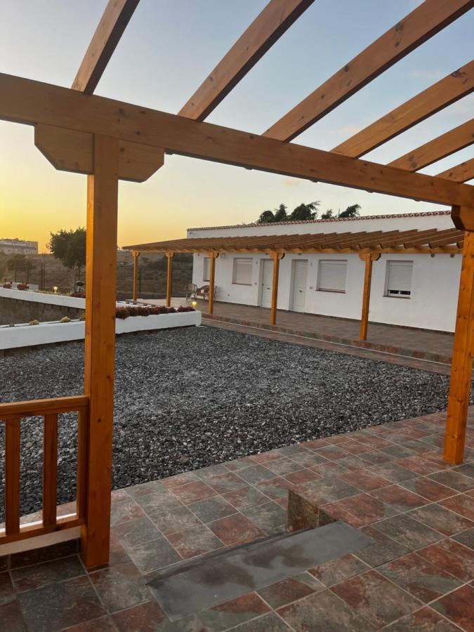 2 Bedroom Apartments Los Cristianos Beach Tenerife Tamaragua Arona  Εξωτερικό φωτογραφία