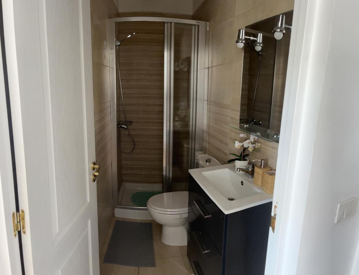 2 Bedroom Apartments Los Cristianos Beach Tenerife Tamaragua Arona  Εξωτερικό φωτογραφία